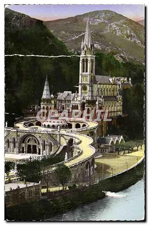 Bild des Verkufers fr Carte Postale Moderne Lourdes La Basilique et le Gave zum Verkauf von CPAPHIL