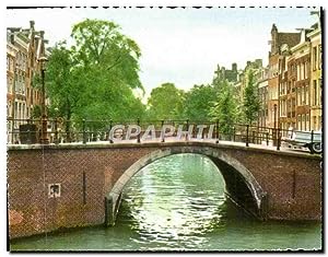 Bild des Verkufers fr Carte Postale Moderne Amsterdam Reguliersgarcaht Met Zeven Bruggen Old Canal With Seven Bridges Following Each other zum Verkauf von CPAPHIL
