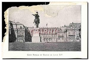 Image du vendeur pour Carte Postale Ancienne Cour Royale Et Statue De Louis XIV Versailles mis en vente par CPAPHIL