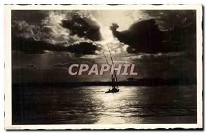 Seller image for Carte Postale Moderne Cairo Sailing Boat On The Nîle At Sunset Egypte Bateau for sale by CPAPHIL