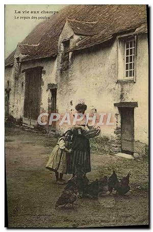 Carte Postale Ancienne La vie axu champs Le repas des poules Folklore