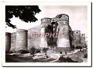 Imagen del vendedor de Carte Postale Moderne Le Chteau d'Angers vue sur les Tours et les Fosses a la venta por CPAPHIL