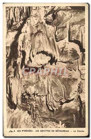 Bild des Verkufers fr Carte Postale Ancienne Les Pyrenees Les Grottes de Betharram La cioche zum Verkauf von CPAPHIL