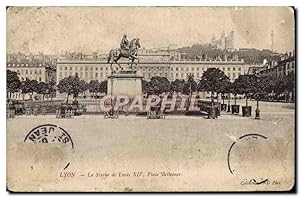 Bild des Verkufers fr Carte Postale Ancienne Lyon La Statue de Louis XIV Place Bellecour zum Verkauf von CPAPHIL