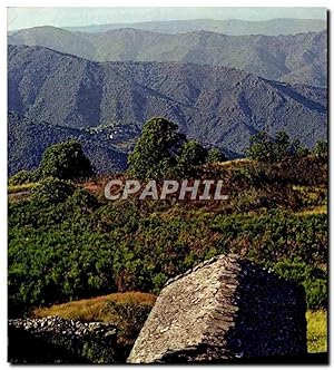 Carte Postale Moderne Cevennes Col de L'Espinas Le paysage et une bergerie au toit de Lauzes