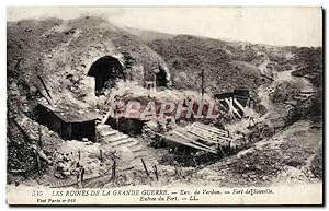 Bild des Verkufers fr Carte Postale Ancienne Les Ruines De La Grande Guerre Environs de Verdun Fort de Souville Entre du fort Militaria zum Verkauf von CPAPHIL