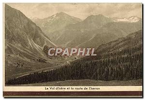 Image du vendeur pour Carte Postale Ancienne Le Val D'Isere Et La Route De I'Ilseran mis en vente par CPAPHIL