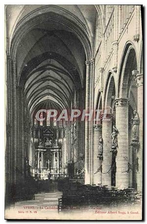 Carte Postale Ancienne Ypres La Cathédrale Saint Martin La nef