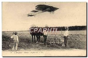 Carte Postale Ancienne Avion Aviation Aeroplane Bleriot en plein vol Attelage Charrue Cheval