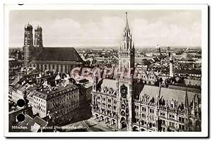 Bild des Verkufers fr Carte Postale Moderne Munchen Rathaus und Frattenkirche Dom zum Verkauf von CPAPHIL