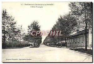 Carte Postale Ancienne Etablissements Penitentiaire de Fresnes L'allée principale