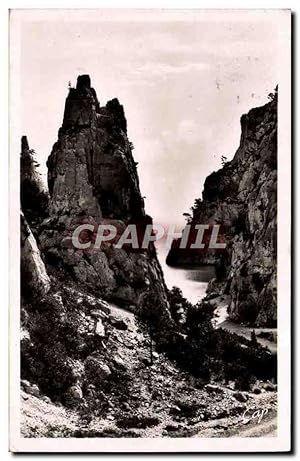 Carte Postale Ancienne Cassis Calanque d'En Vau La Pyramide