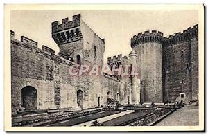 Seller image for Carte Postale Ancienne Tarascon Chteau La Basse Cour for sale by CPAPHIL