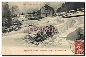 Carte Postale Ancienne Sports d'hiver Ski Vosges Bobsleigh marchant a toute allure