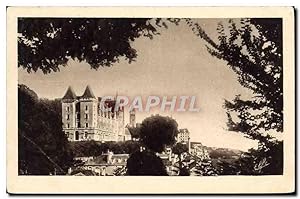 Bild des Verkufers fr Carte Postale Ancienne Pau Le Chteau Henri IV vue du Parc zum Verkauf von CPAPHIL