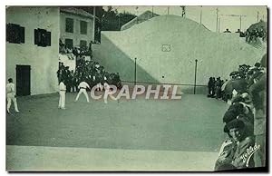 Image du vendeur pour Carte Postale Ancienne Pays Basque Partie de pelote a mains nues a Bidart mis en vente par CPAPHIL