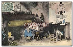 Image du vendeur pour Carte Postale Ancienne Foklore La vie aux champs L'heureuse mere mis en vente par CPAPHIL