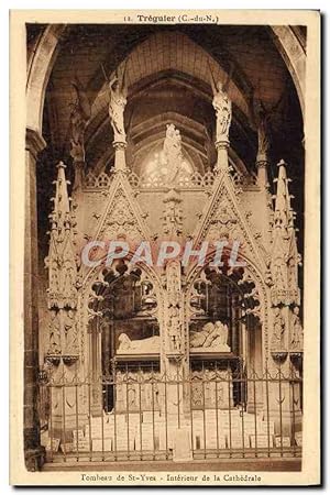 Carte Postale Ancienne Treguier Tombeau de St Yves Intérieur de la cathédrale