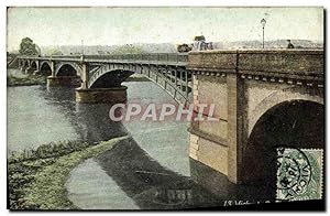 Carte Postale Ancienne Vichy Le pont sur l'Allier