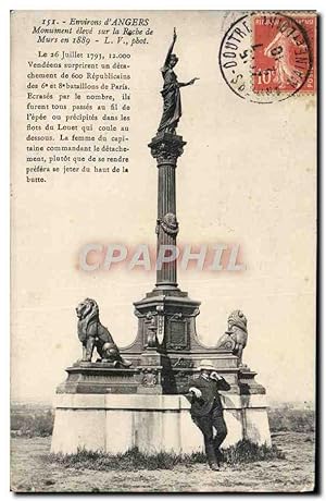 Carte Postale Ancienne Environs d'Angers Monument Lion
