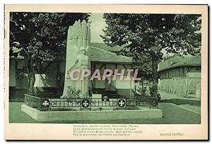 Carte Postale Ancienne Leon Monument aux morts