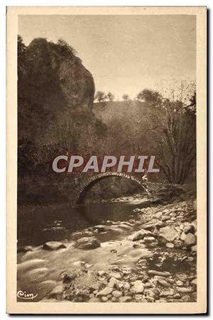 Carte Postale Ancienne Ardes Sur Couze Vallée De Rentieres Le Rocher De l'Aigle et le pont de la ...