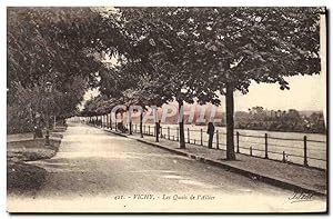 Carte Postale Ancienne Vichy Les Quais de L'Allier