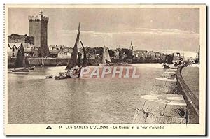 Carte Postale Ancienne Les Sables D'Olonne Le Chenal et la Tour d'Arundel Bateaux