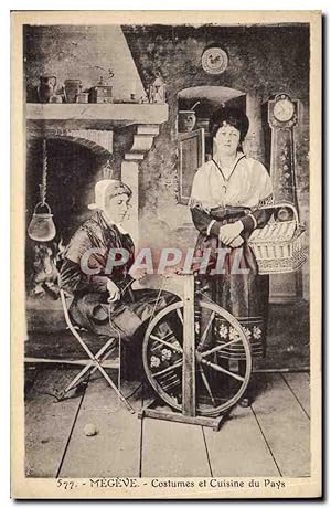 Seller image for Carte Postale Ancienne Folklore Megeve Costumes et cuisines du pays Fleuse for sale by CPAPHIL