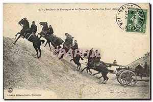 Bild des Verkufers fr Carte Postale Ancienne Militaria L'artillerie de campagne Sortie d'un fosse profond zum Verkauf von CPAPHIL