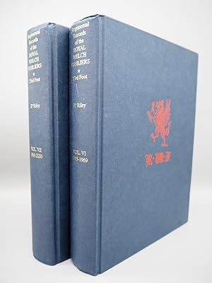 Bild des Verkufers fr Regimental Records of the Royal Welch Fusiliers 1945-2000. 2 volumes: 1945-1969 & 1969-2000. zum Verkauf von ROBIN SUMMERS BOOKS LTD