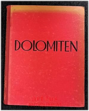 Imagen del vendedor de Die Dolomiten. Hrsg. v. Hans Fischer; Neuauflage gestaltet v. Fritz Schmitt. a la venta por art4us - Antiquariat