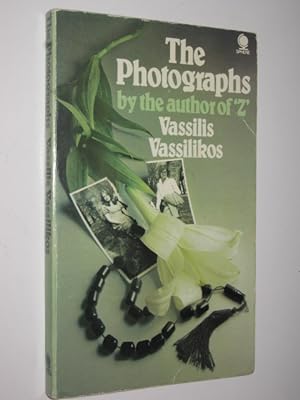 Bild des Verkufers fr The Photographs zum Verkauf von Manyhills Books
