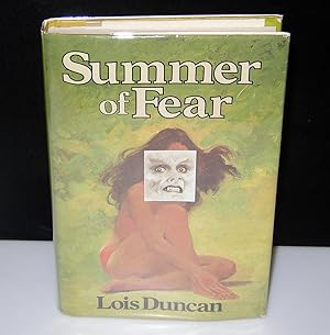 Image du vendeur pour Summer of Fear mis en vente par Planet Books