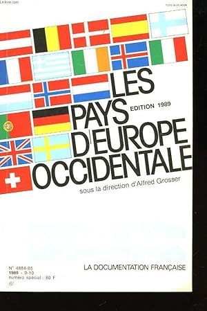 Imagen del vendedor de Les pays d'Europe Centrale. Notes & Etudes documentaires. a la venta por Le-Livre