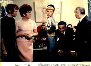 1 photographie d'exploitation du film "Le Tatoué" de Denys de la Patellière avec Jean Gabin et Lo...