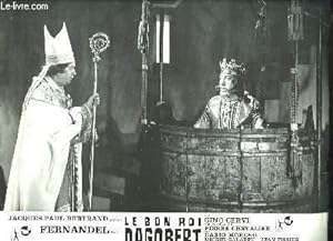 1 jeu de 2 photographies d'exploitation du film " Le Bon Roi Dagobert", avec Fernandel, Gino Cerv...