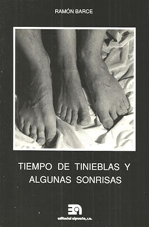 Seller image for Tiempo de tinieblas y algunas sonrisas for sale by Libros Sargantana