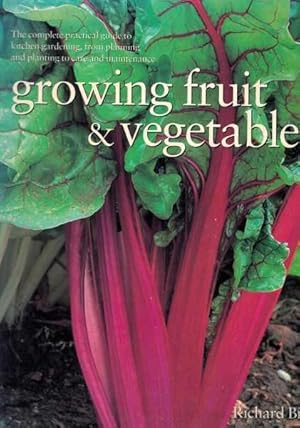 Imagen del vendedor de Growing Fruit & Vegetables a la venta por Berry Books