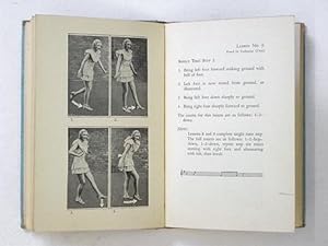 Seller image for Tap dancing at a glance. for sale by antiquariat peter petrej - Bibliopolium AG