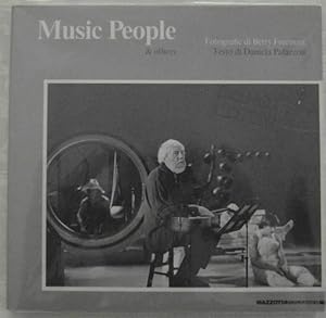 MUSIC PEOPLE & OTHERS. FOTOGRAFIE DI BETTY FREEMAN.