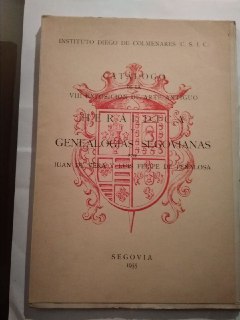 Imagen del vendedor de Catlogo de la VIII exposicin de arte antiguo.Herldica y genealogcas segovianas. a la venta por La Leona LibreRa