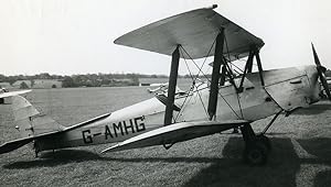 United Kingdom Aviation de Havilland Tiger Moth G-AMHG Airplane Old Photo 1940