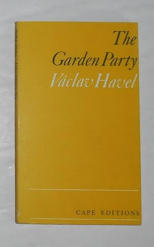 Imagen del vendedor de The Garden Party a la venta por David Bunnett Books