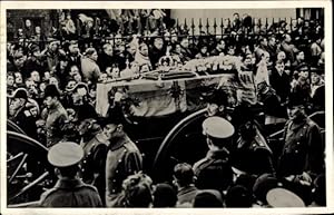 Bild des Verkufers fr Ansichtskarte / Postkarte Funeral of King George V., Royal Cortege, Begrbnis Knig Georg V. von England, King George V. zum Verkauf von akpool GmbH