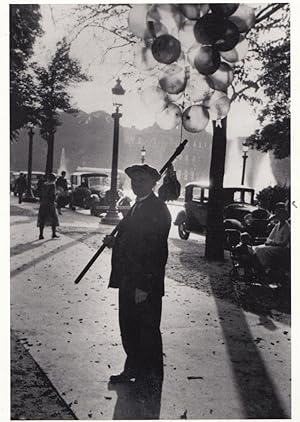 1950s Paris French Balloon Seller Street Vendor Biggles Glasses Photo Postcard