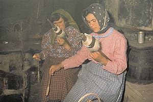 Portugal Women Crafts Wool Sewing Spinning Wheel Postcard