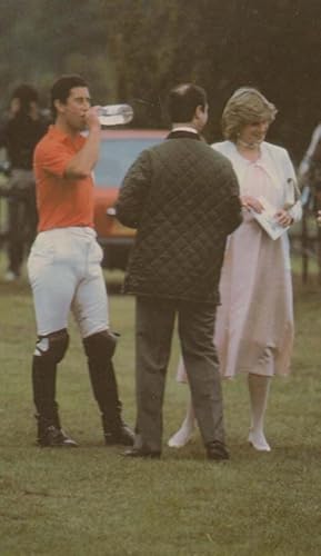 Princess Diana Drinking Water Bottle Quick Swig Horse Racing Royal Postcard