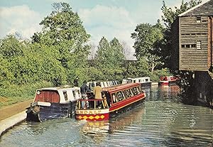 Oxford Canal at Banbury Coventry System Boat Postcard