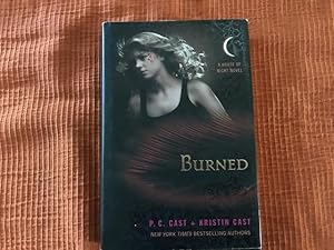 Imagen del vendedor de Burned: A House of Night Novel a la venta por Bug's Book Barn